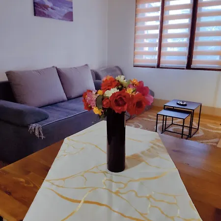 Kutak Apartment